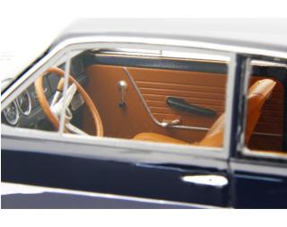 Autobianchi Primula Coupé 1965 Blu scuro Laudoracing 1:18 Resinemodell (Türen, Motorhaube... nicht zu öffnen!)